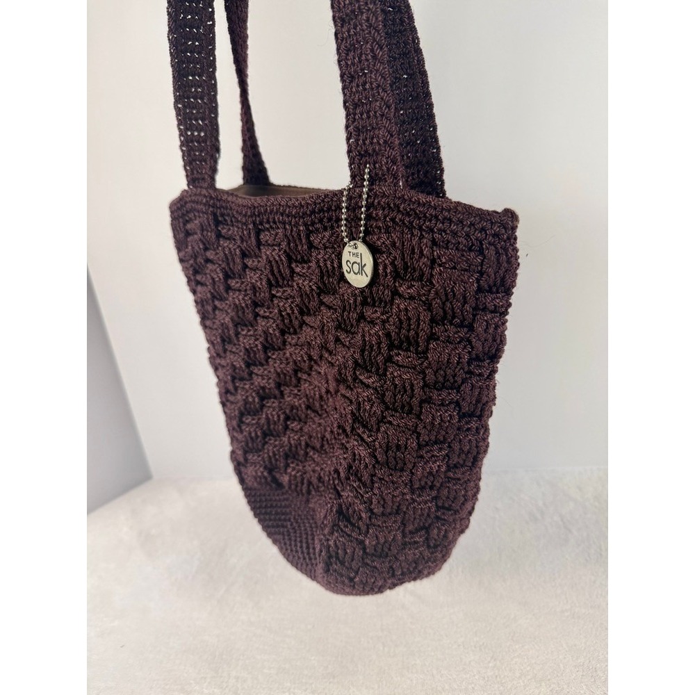 The Sak Classic Crochet Medium Shoulder Bag Maroon Knit Boho Tote Handbag Purse - Picture 4 of 5